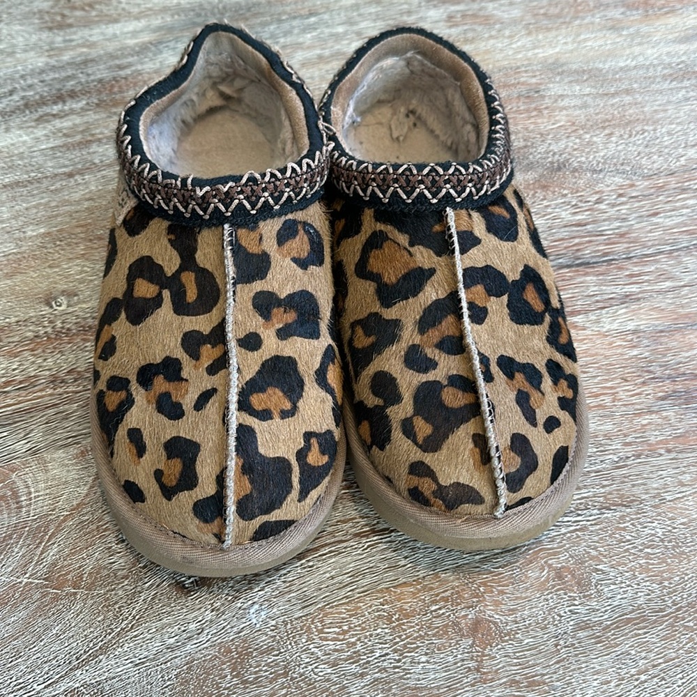 Ugg slip on
